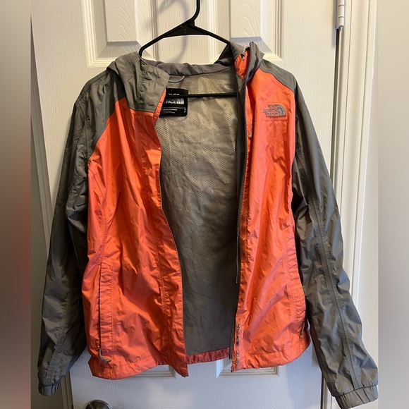 North Face rain coat - Picture 2 of 5